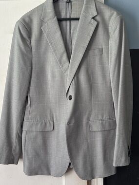 Men's Light Gray Windowpane Suit Jacket - Classic Single-Breasted suit